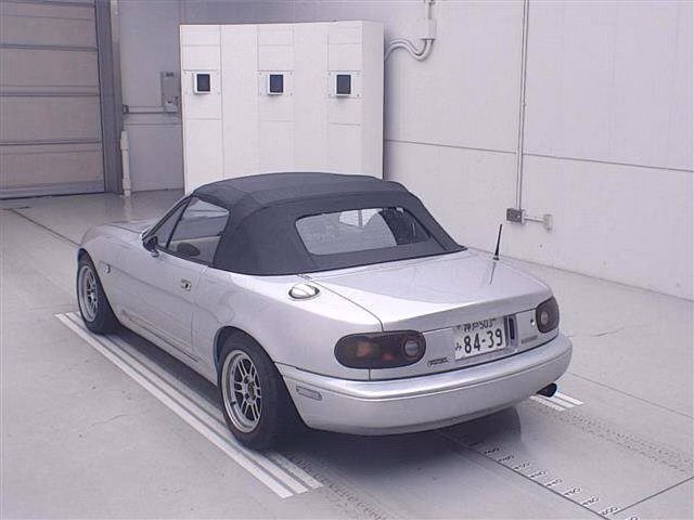 MAZDA ROADSTER