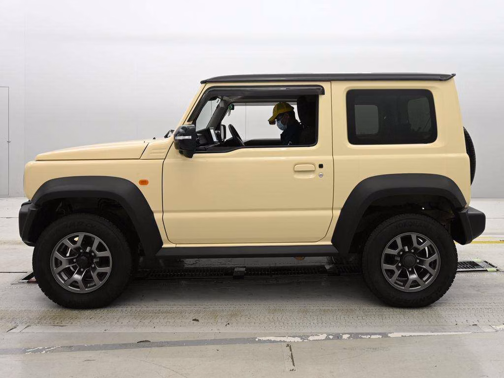 SUZUKI JIMNY SIERRA