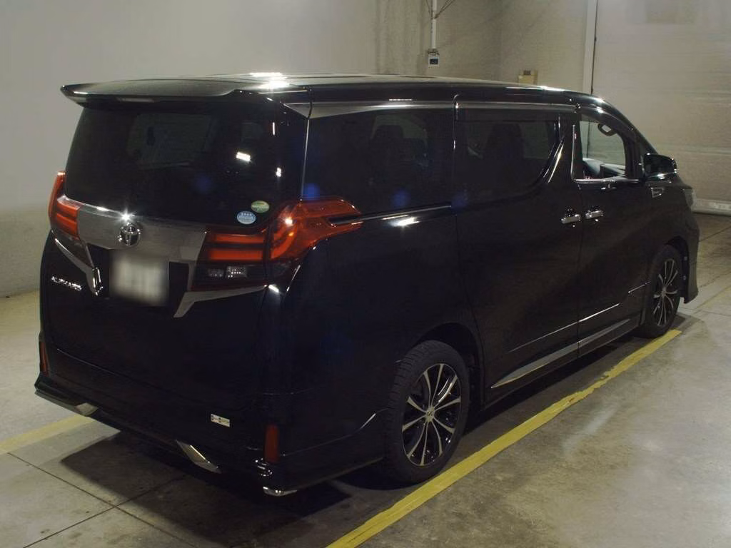 TOYOTA ALPHARD