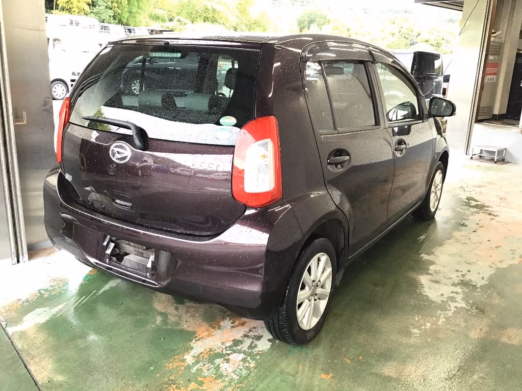 DAIHATSU BOON