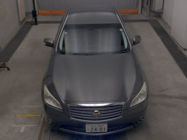 NISSAN FUGA