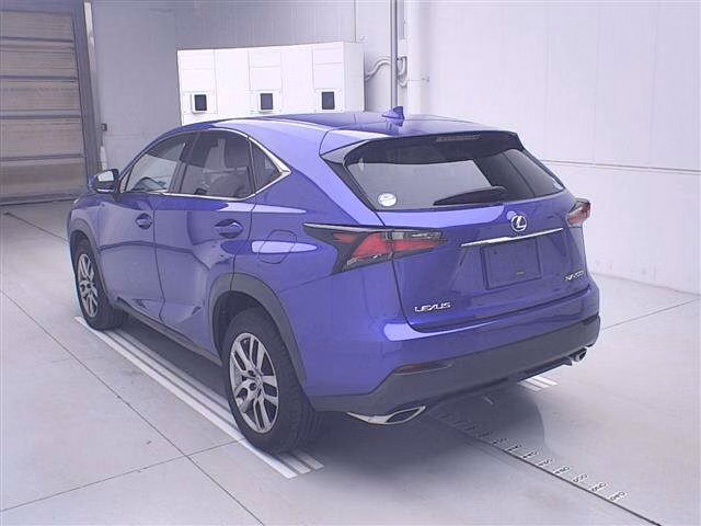 Lexus NX200t