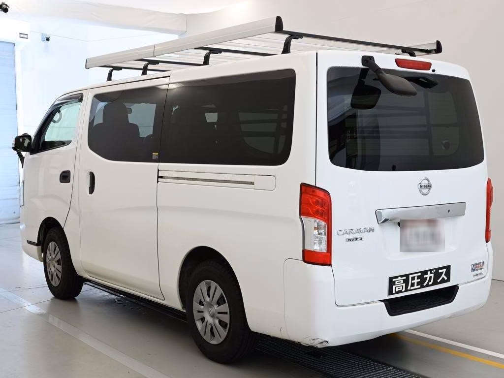NISSAN NV350 CARAVAN