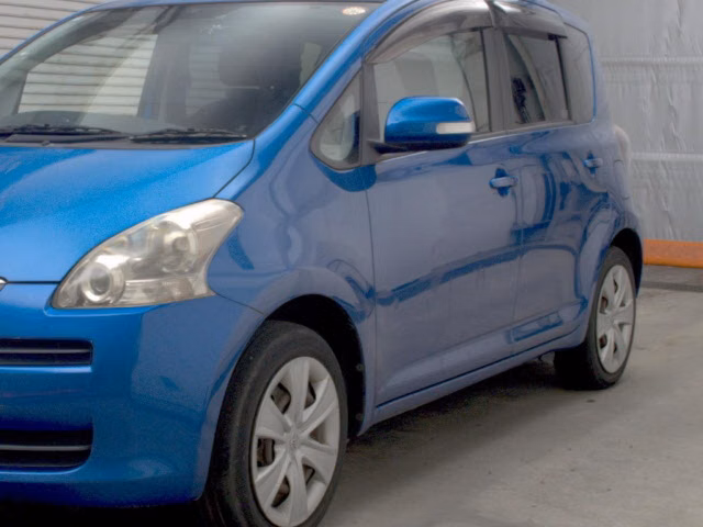 TOYOTA RACTIS