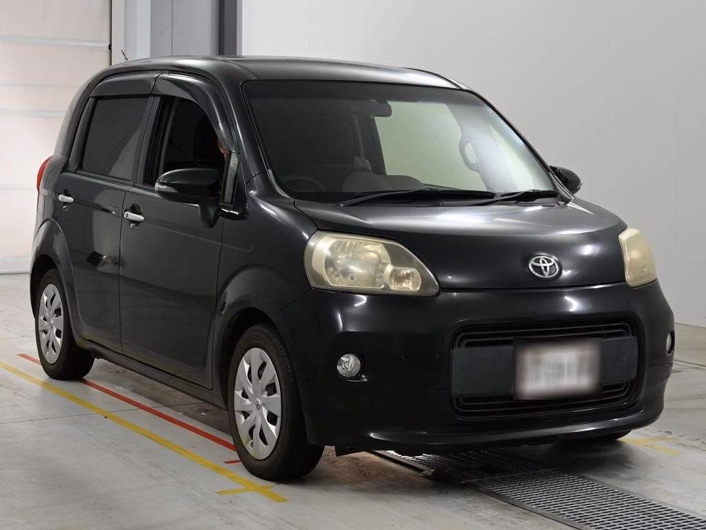 TOYOTA PORTE