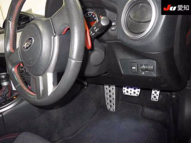 SUBARU BRZ