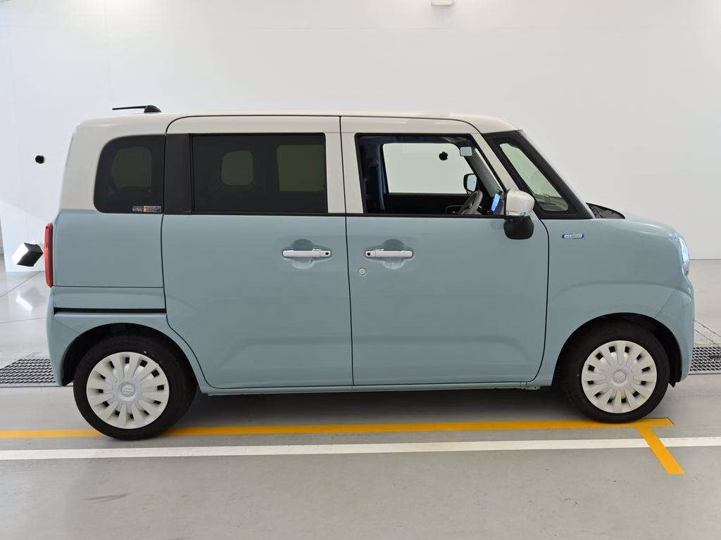 SUZUKI WAGON R SMILE