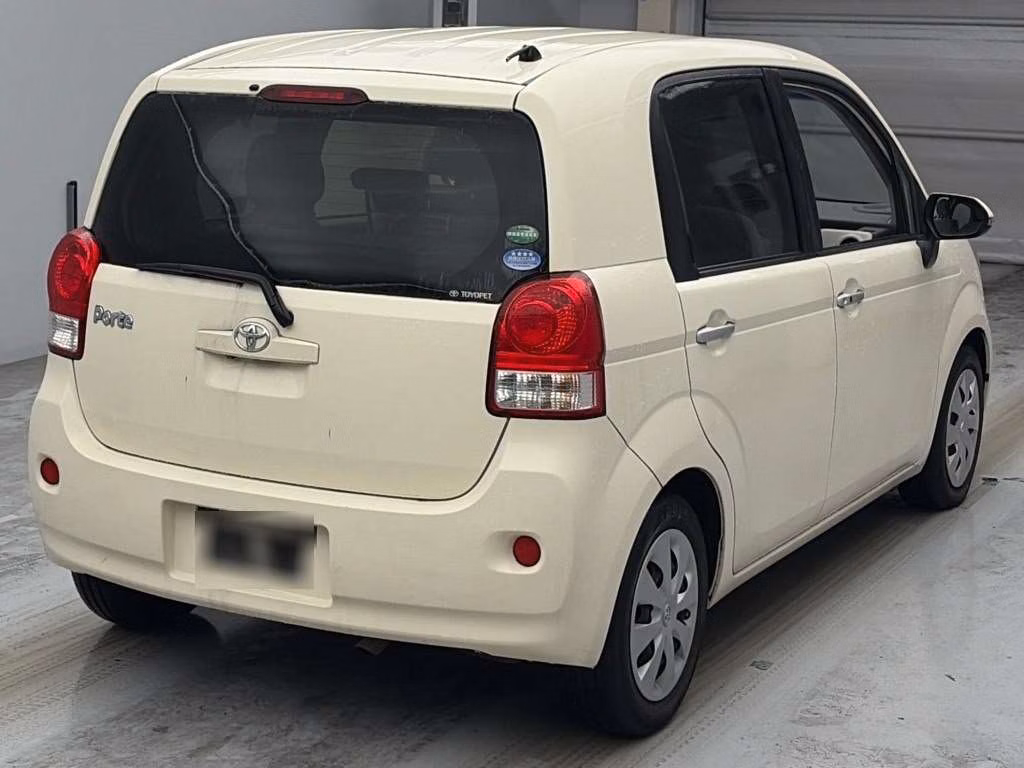 TOYOTA PORTE