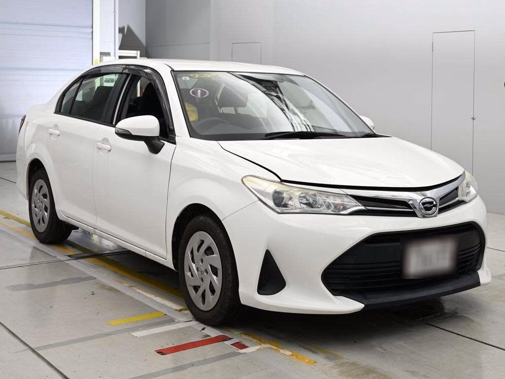 TOYOTA COROLLA AXIO