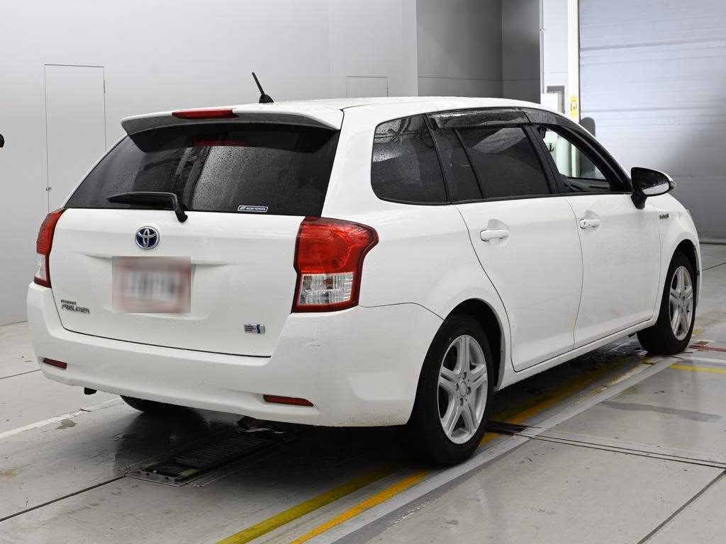 TOYOTA COROLLA FIELDER