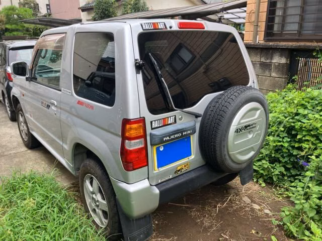 Mitsubishi Pajero Mini