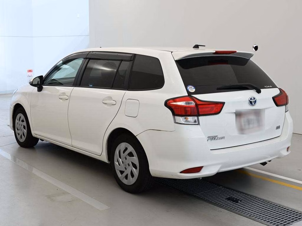 TOYOTA COROLLA FIELDER