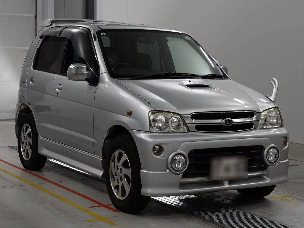 DAIHATSU TERIOS KID