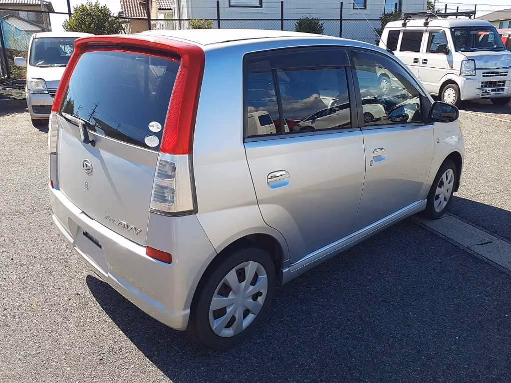 DAIHATSU MIRA AVY
