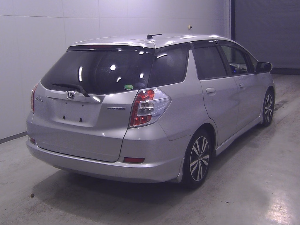 HONDA FIT SHUTTLE