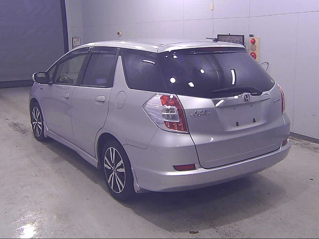 HONDA FIT SHUTTLE