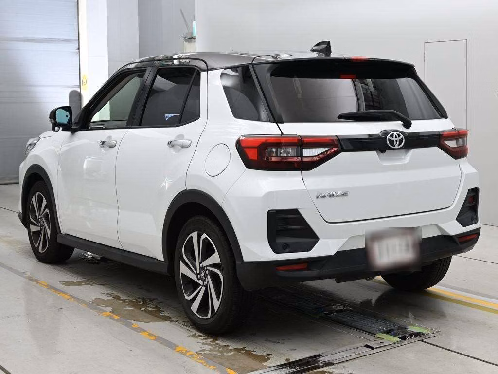 TOYOTA RAIZE