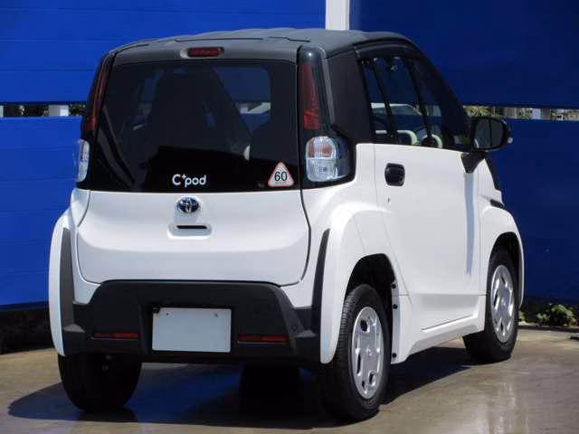 Toyota C+pod