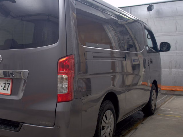 NISSAN CARAVAN