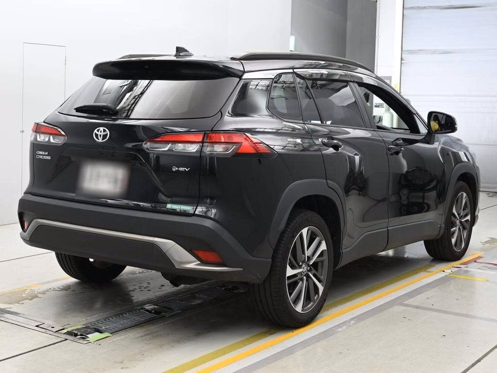 TOYOTA COROLLA CROSS