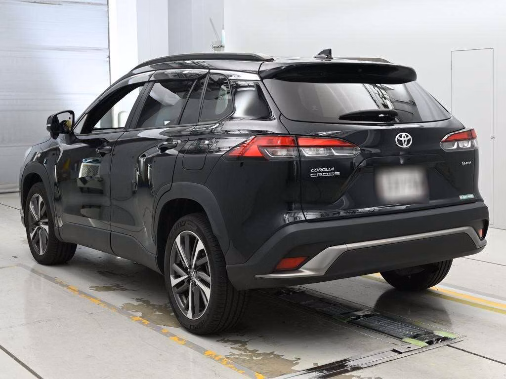 TOYOTA COROLLA CROSS