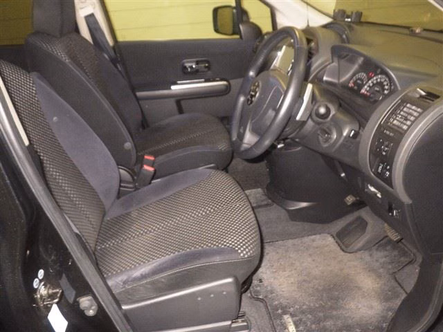 NISSAN LAFESTA