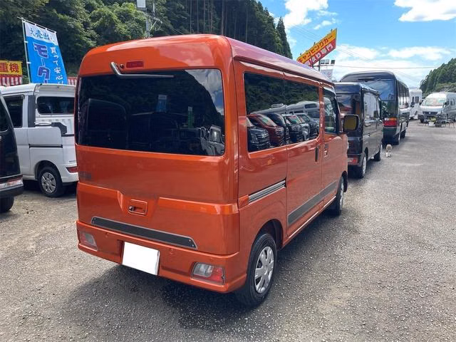TOYOTA PIXIS VAN