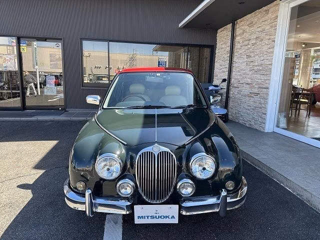 Mitsuoka Viewt