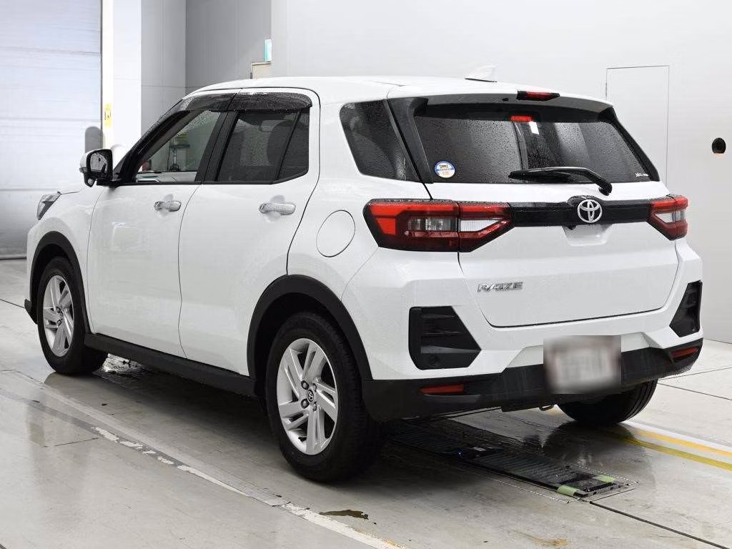 TOYOTA RAIZE