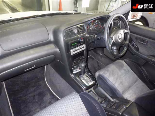 SUBARU LEGACY B4