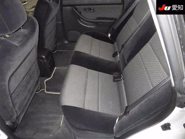 SUBARU LEGACY B4