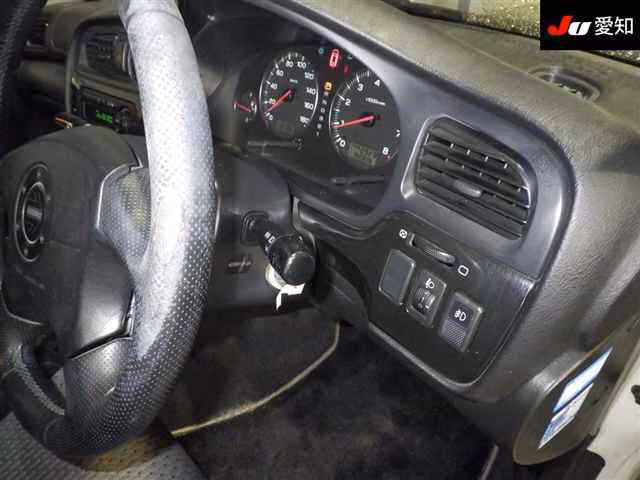 SUBARU LEGACY B4