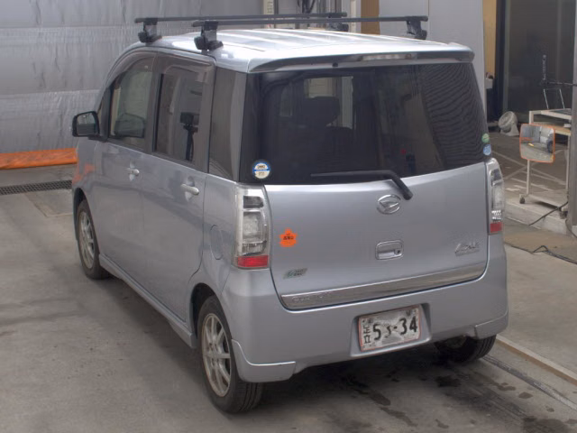 DAIHATSU TANTO EXE