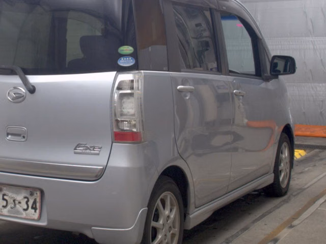 DAIHATSU TANTO EXE