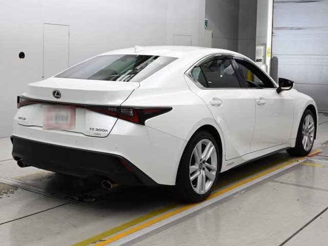 Lexus IS300h