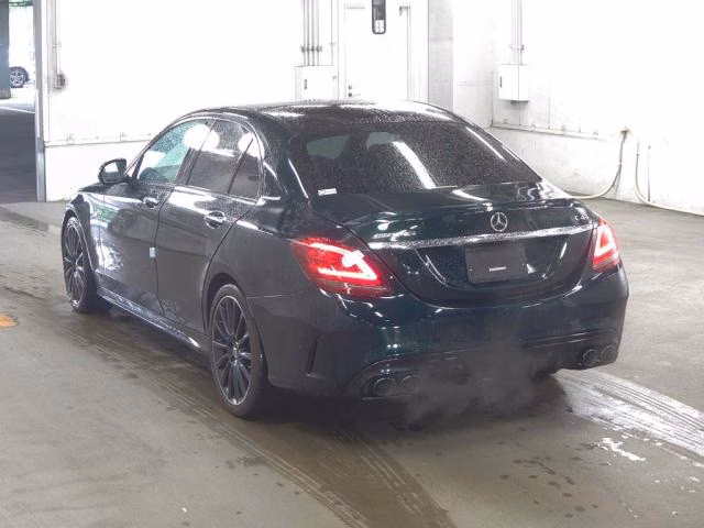 MERCEDES-BENZ C-CLASS