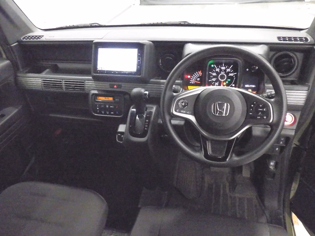 HONDA N-VAN