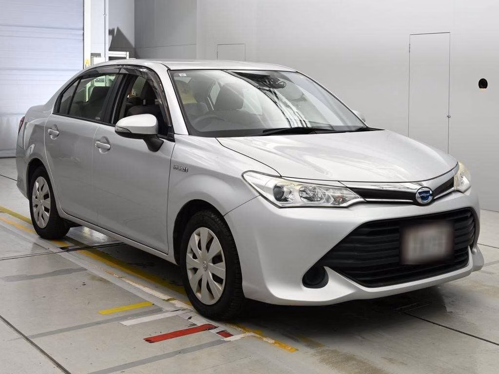 TOYOTA COROLLA AXIO