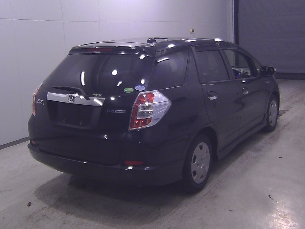 HONDA FIT SHUTTLE