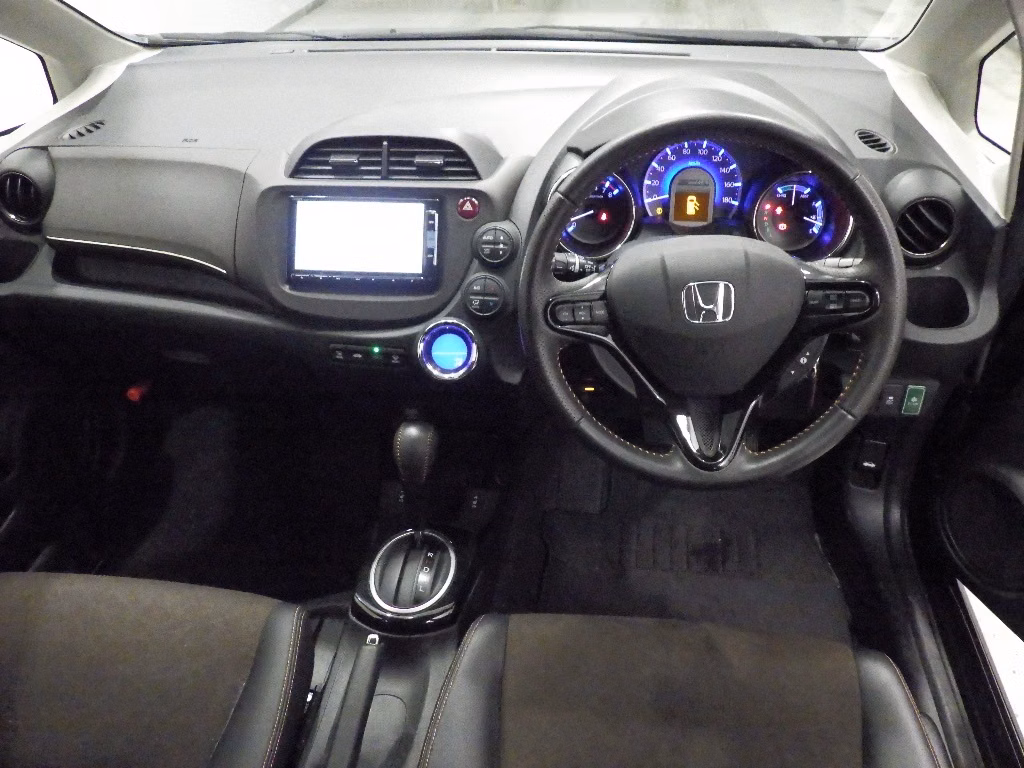 HONDA FIT SHUTTLE