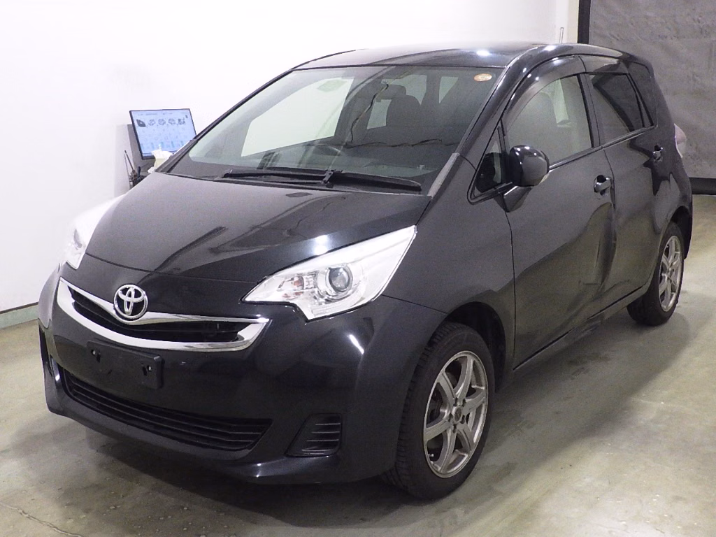 TOYOTA RACTIS