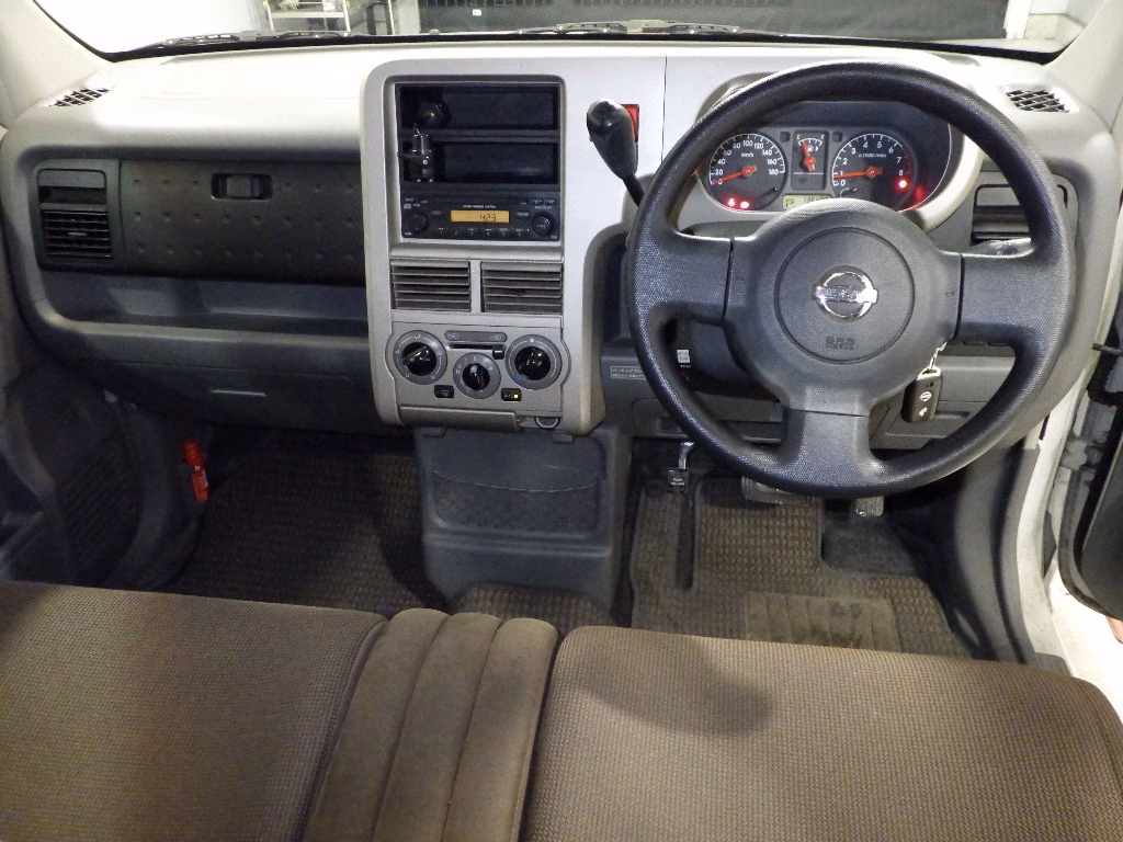 NISSAN CUBE