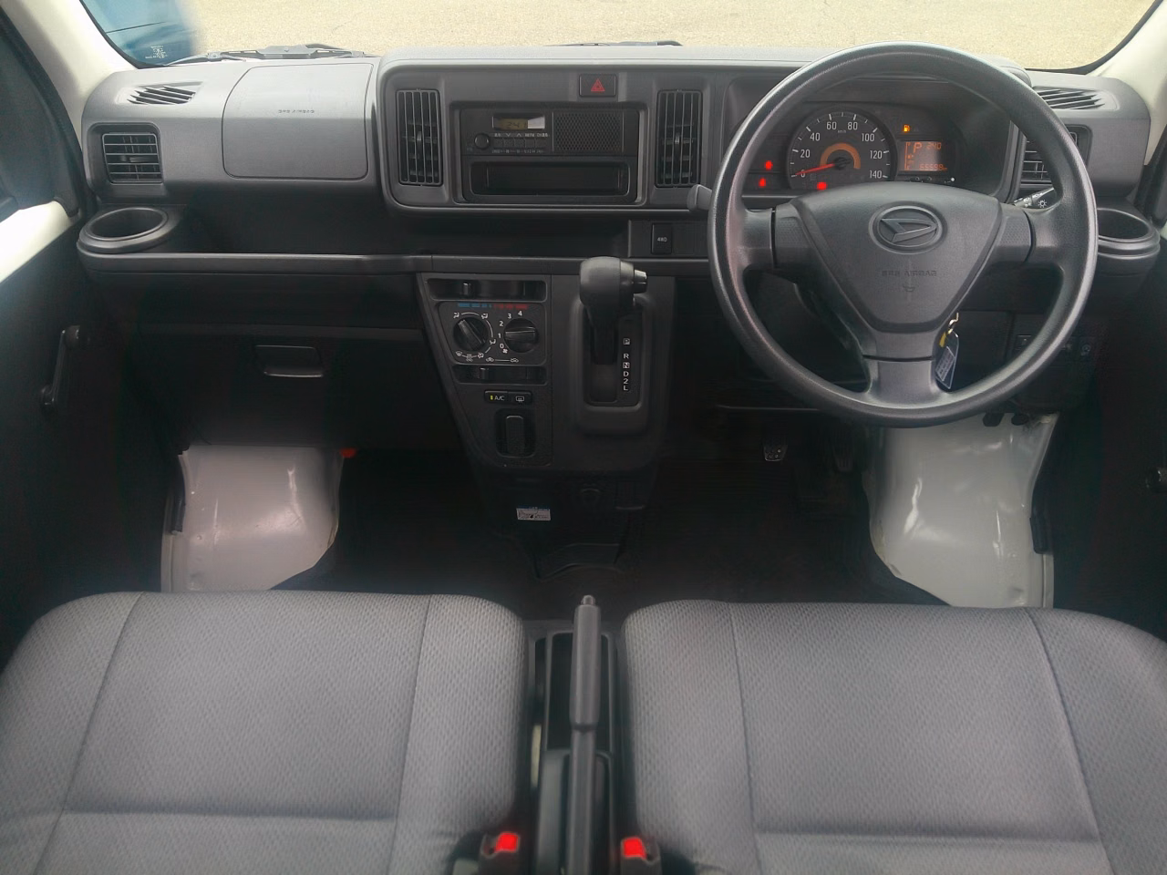 DAIHATSU HIJET