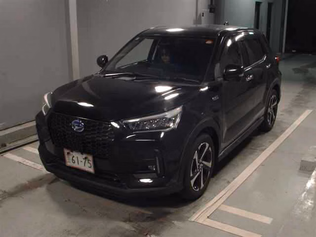 DAIHATSU ROCKY