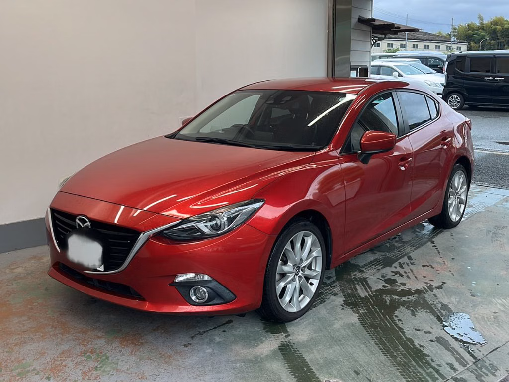 MAZDA AXELA