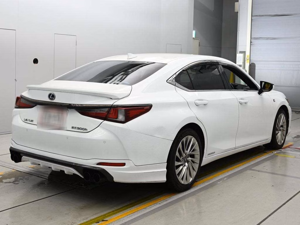Lexus ES300h