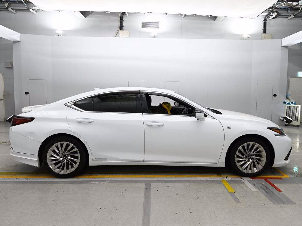 Lexus ES300h