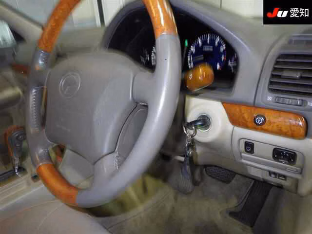 TOYOTA PROGRES