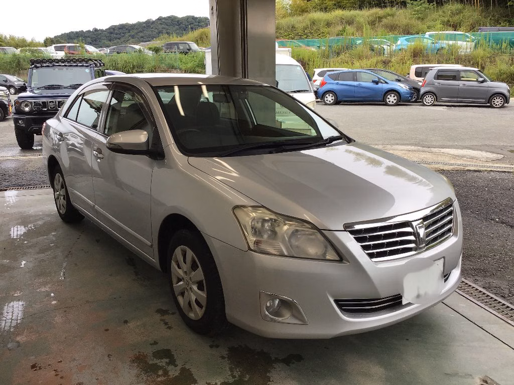 TOYOTA PREMIO