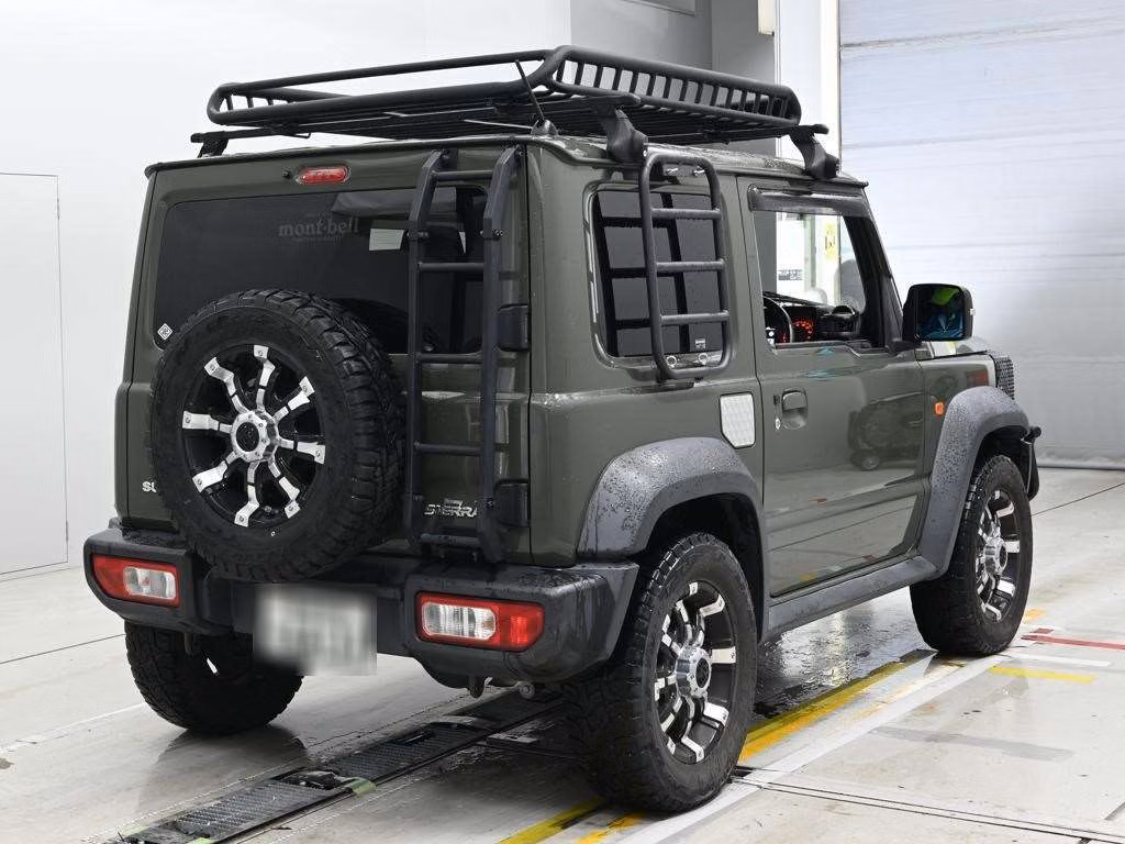 SUZUKI JIMNY SIERRA